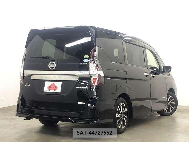 Nissan SERENA 2020-12 367776-2