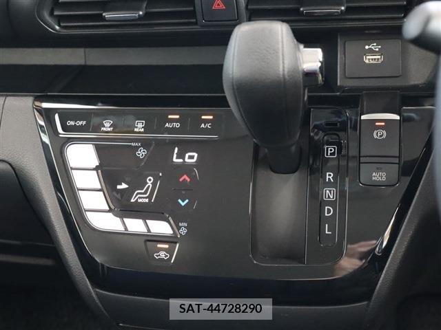 Nissan ROOX 2022-07 354643-5