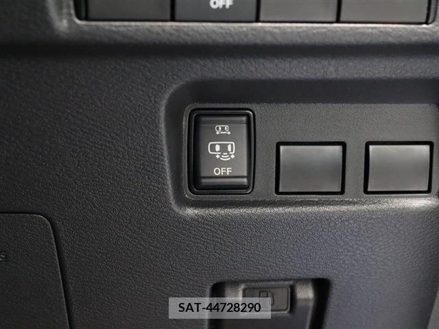 Nissan ROOX 2022-07 354643-9