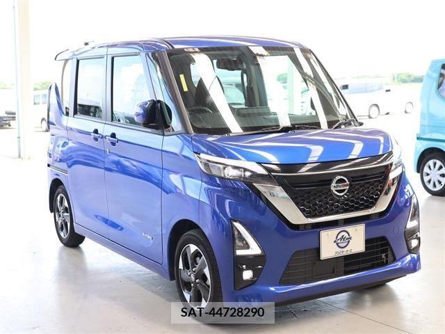 Nissan ROOX 2022-07 354643-26