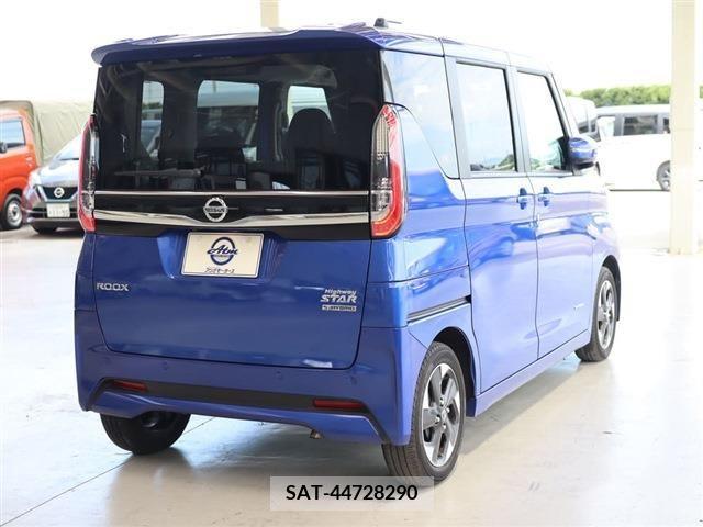 Nissan ROOX 2022-07 354643-27