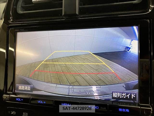 Toyota PRIUS 2016-06 281893-4