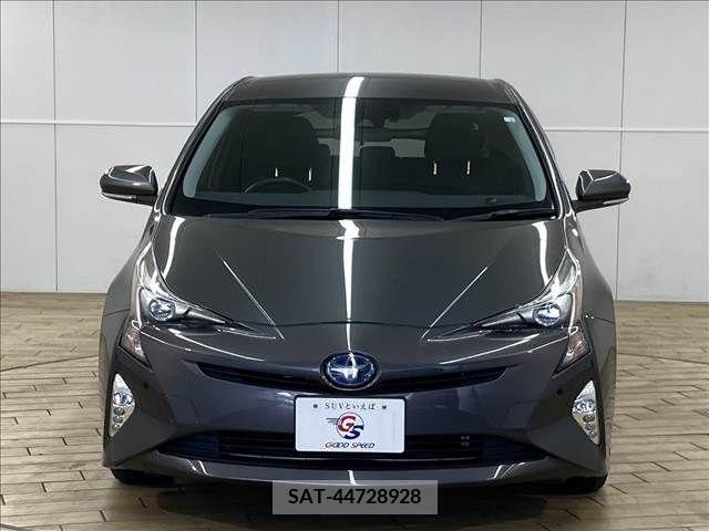 Toyota PRIUS 2016-06 281893-2