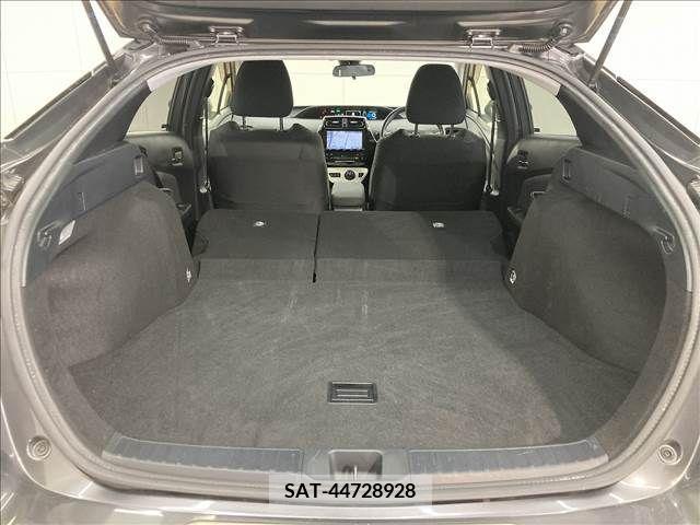 Toyota PRIUS 2016-06 281893-13