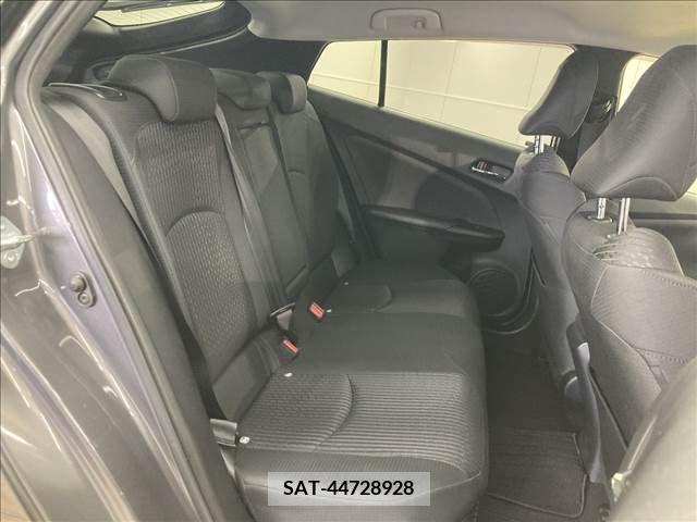 Toyota PRIUS 2016-06 281893-12