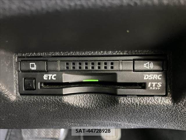 Toyota PRIUS 2016-06 281893-8