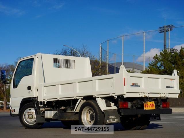 Isuzu ELF TRUCK 2018-11 208214-12