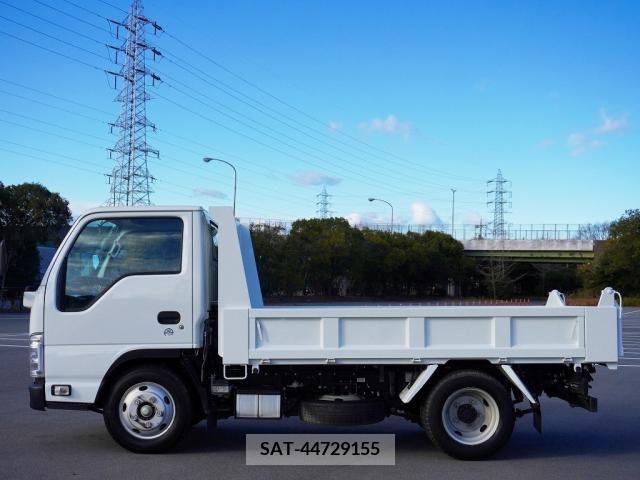 Isuzu ELF TRUCK 2018-11 208214-13