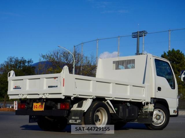 Isuzu ELF TRUCK 2018-11 208214-1