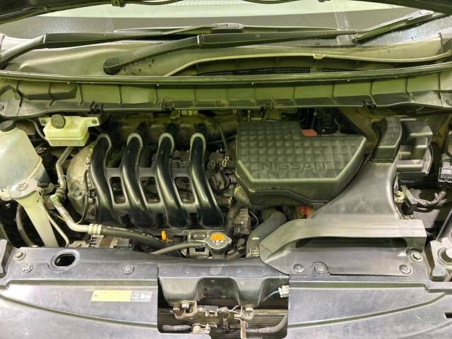 Nissan SERENA 2018-03 9215-19