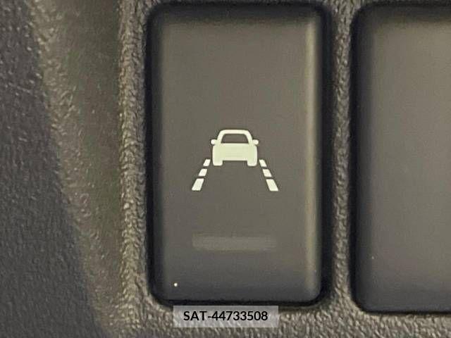 Nissan MARCH 2021-03 328358-4