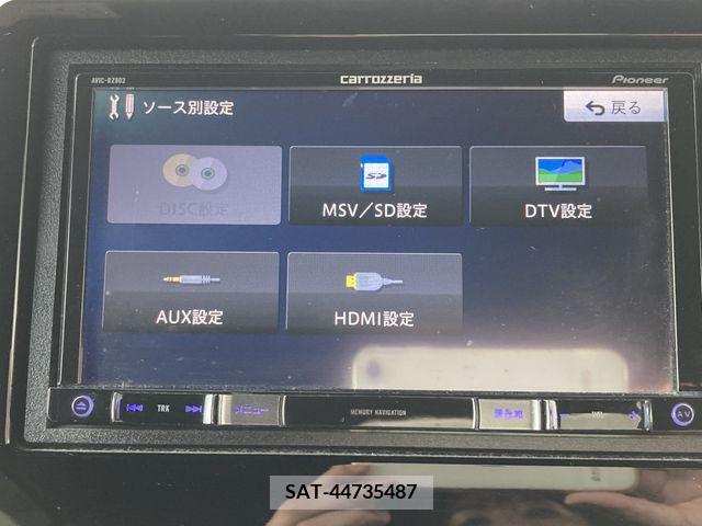 Honda N BOX CUSTOM 2019-03 335330-6