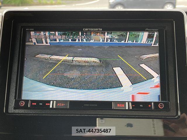Honda N BOX CUSTOM 2019-03 335330-5