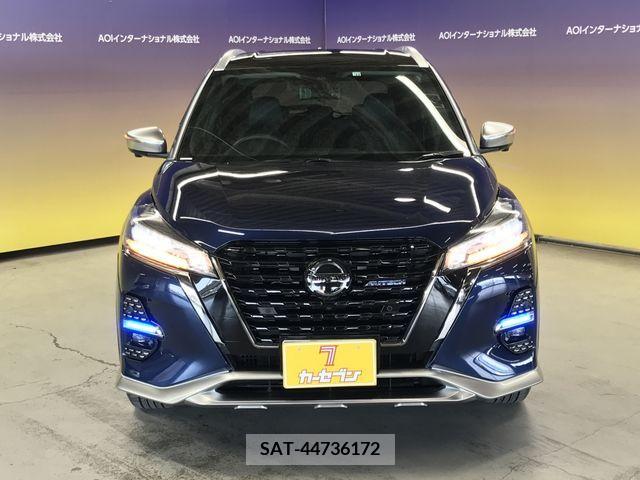 Nissan KICKS 2022-12 351222-3