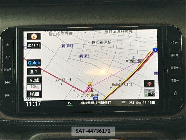 Nissan KICKS 2022-12 351222-11