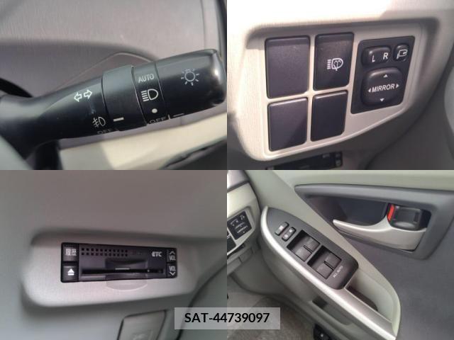 Toyota PRIUS 2010-08 322107-5