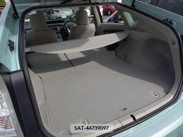 Toyota PRIUS 2010-08 322107-25