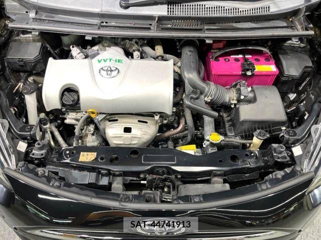 Toyota SIENTA 2015-12 298376-19