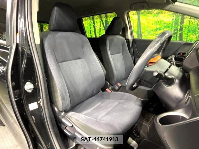 Toyota SIENTA 2015-12 298376-8