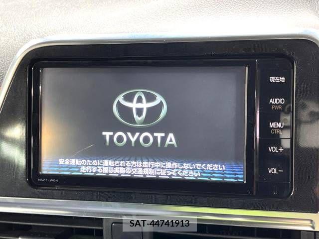 Toyota SIENTA 2015-12 298376-2