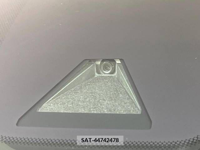 Toyota ALPHARD 2023-01 258999-5