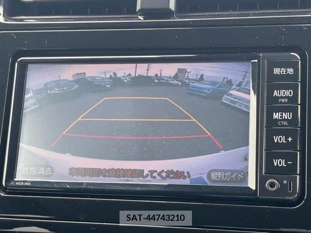 Toyota PRIUS 2018-01 322315-3