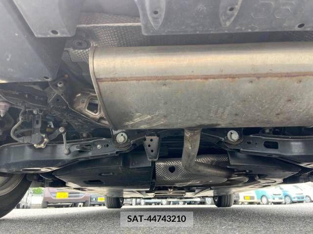 Toyota PRIUS 2018-01 322315-19