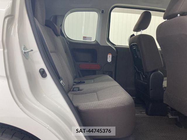 Toyota PORTE 2019-05 376921-26