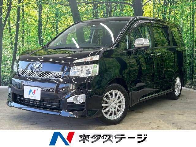 Toyota VOXY 2012-08 251848-0