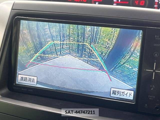 Toyota VOXY 2012-08 251848-3