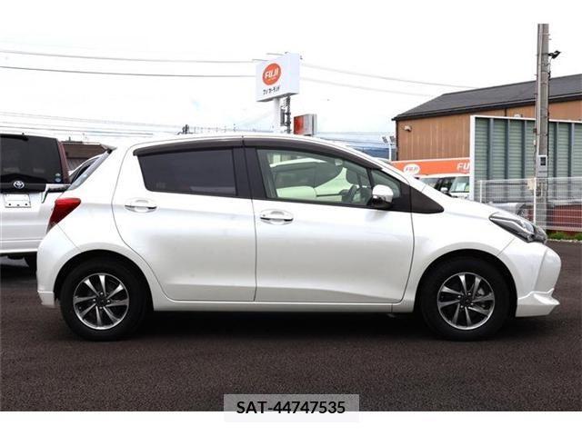 Toyota VITZ 2016-07 328719-29