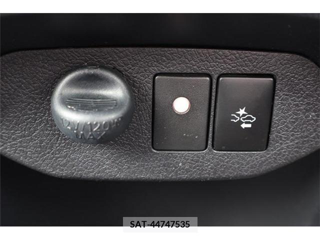 Toyota VITZ 2016-07 328719-10