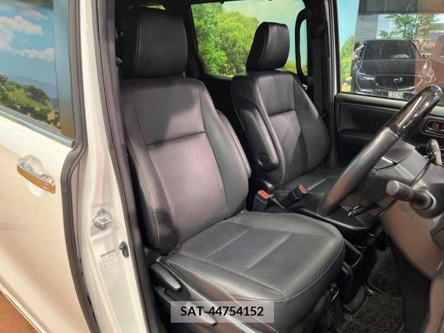 Toyota ESQUIRE 2019-07 268921-11