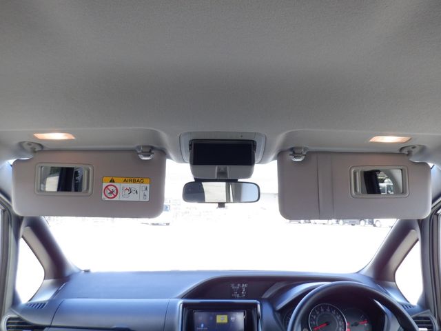 Toyota NOAH 2020-07 6173-14