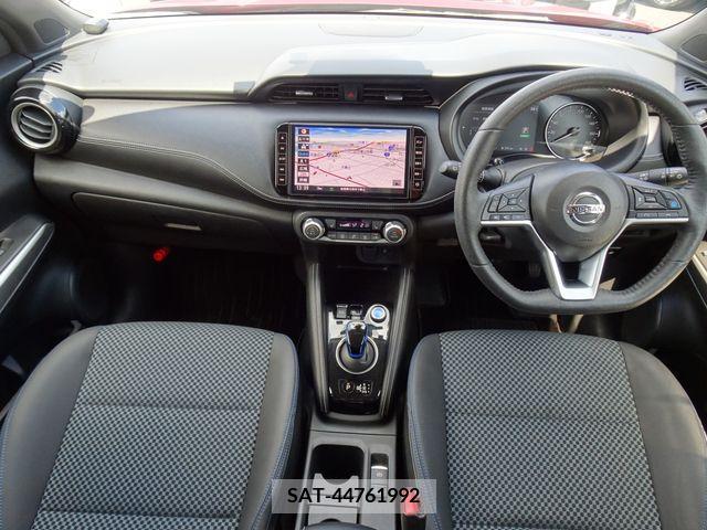 Nissan KICKS 2022-02 362290-12