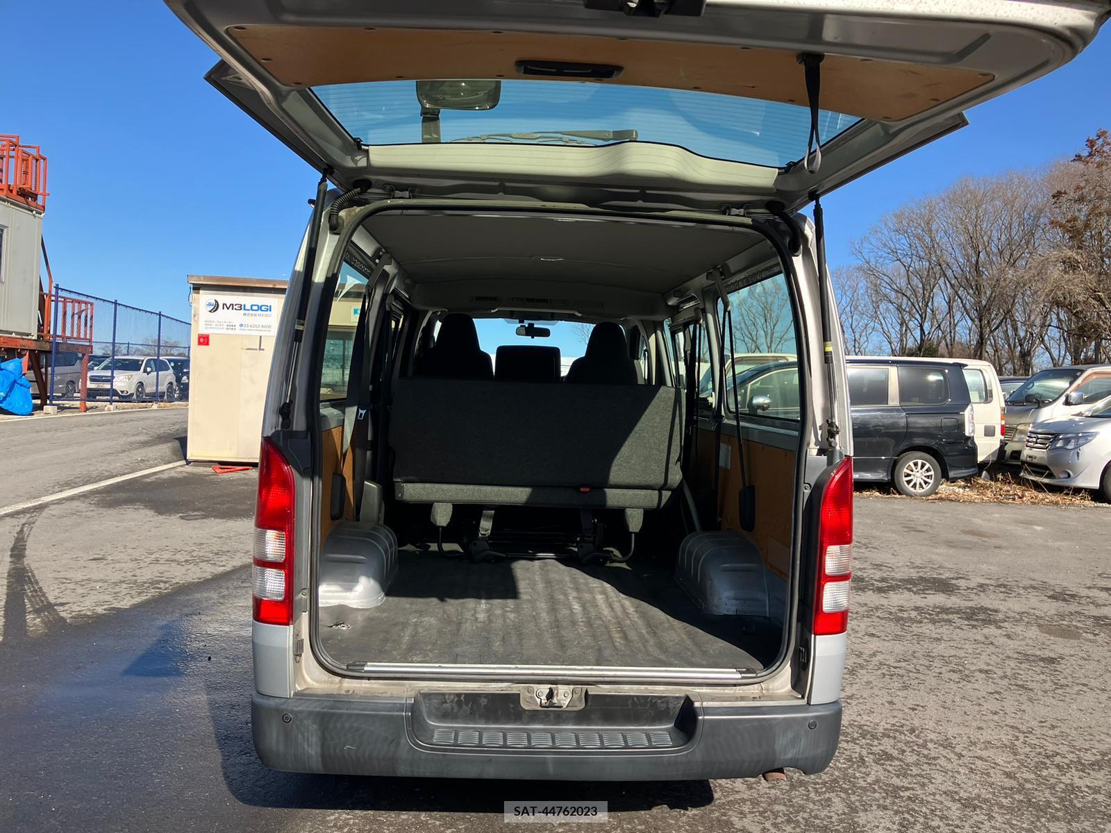 Toyota HIACE VAN 2017-01 257654-15