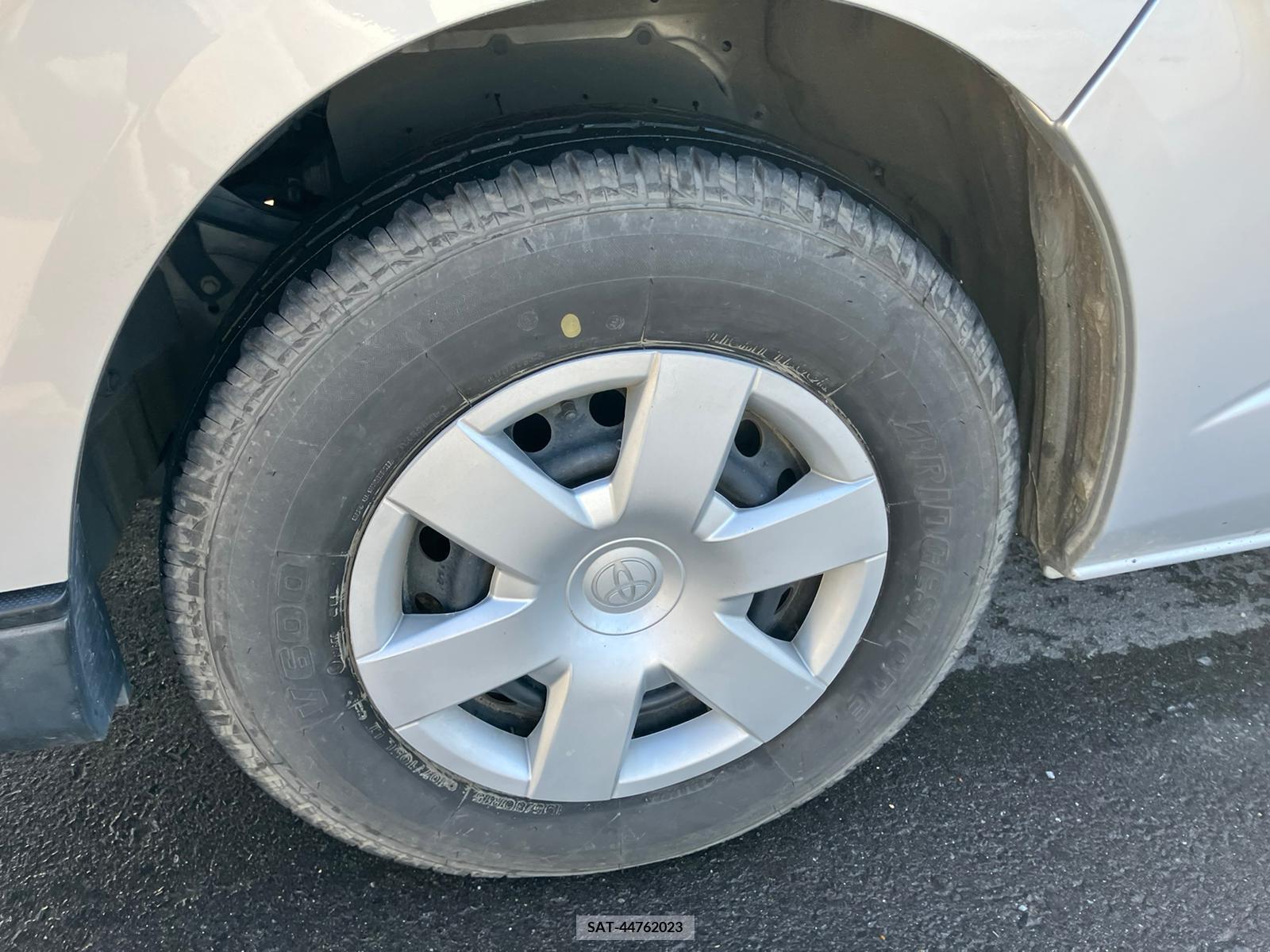 Toyota HIACE VAN 2017-01 257654-17