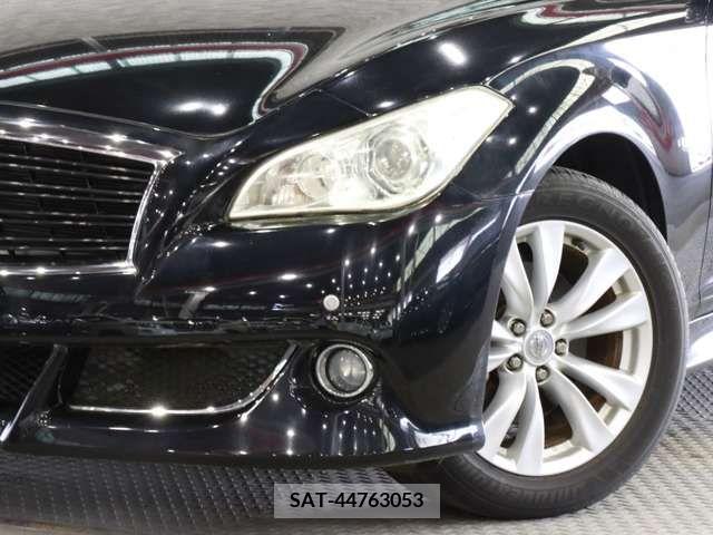 Nissan FUGA 2010-06 270705-14