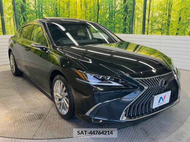 Lexus ES 2019-08 387917-16