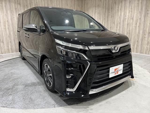 Toyota VOXY 2018-10 189005-2