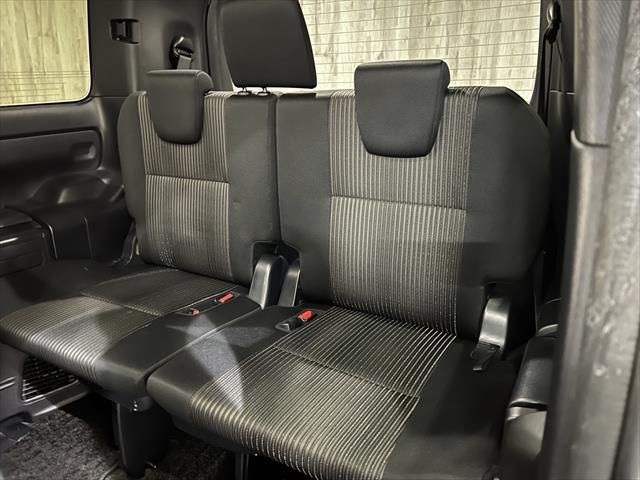 Toyota VOXY 2018-10 189005-24