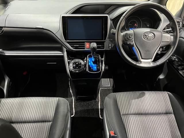 Toyota VOXY 2018-10 189005-18