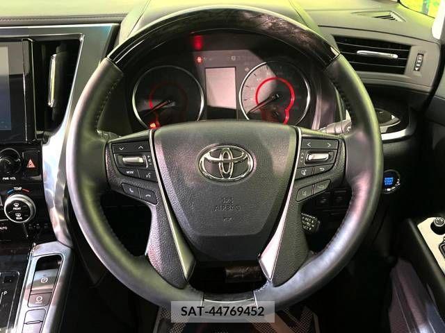 Toyota ALPHARD 2022-09 244592-11