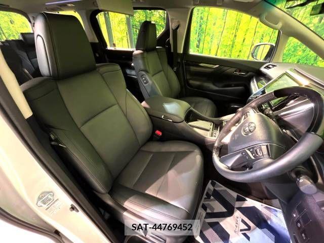 Toyota ALPHARD 2022-09 244592-7