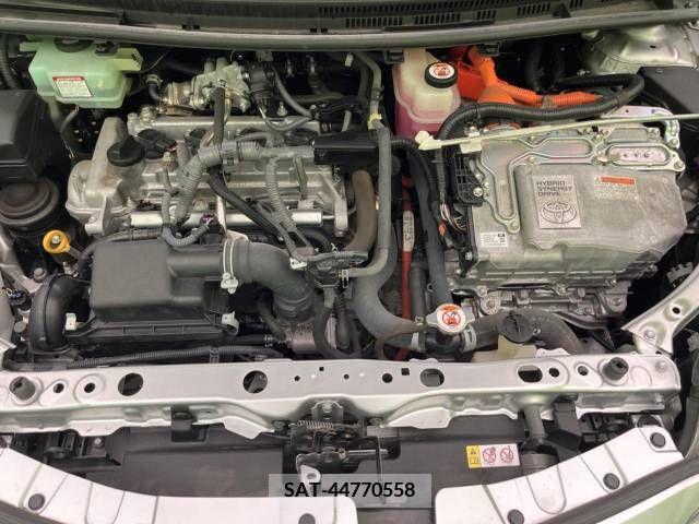 Toyota AQUA 2018-08 292064-18