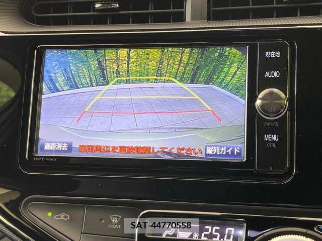 Toyota AQUA 2018-08 292064-3