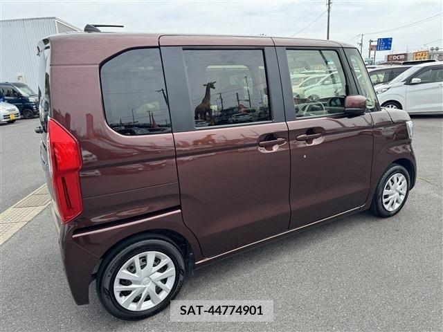 Honda N BOX 2023-05 278431-5