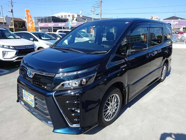 Toyota VOXY HYBRID 2017-08 193337-5