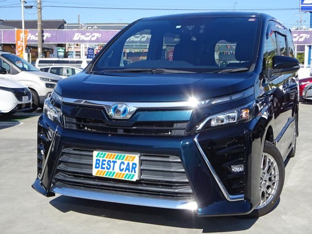 Toyota VOXY HYBRID 2017-08 193337-0