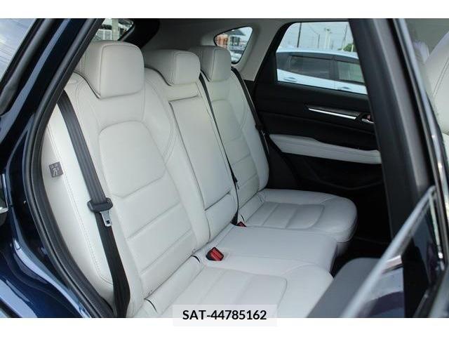 Mazda CX-5 2018-08 350479-9